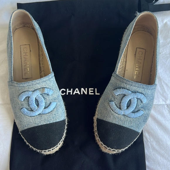 Chanel Denim Espadrilles - Picture 2 of 7
